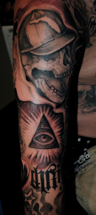 Black and Grey Sleeve by